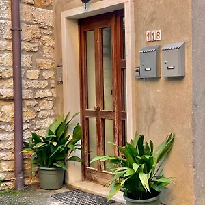 Ivy - , Negrar Italia